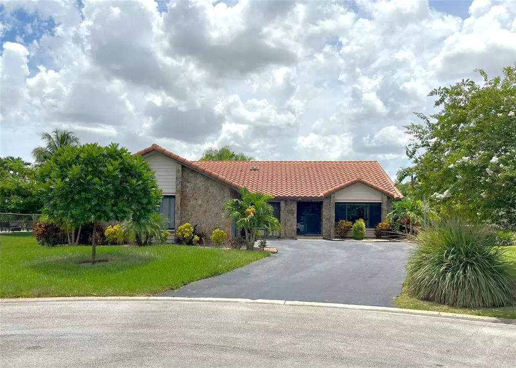 Coral Springs, FL 33071,10836 NW 7th St