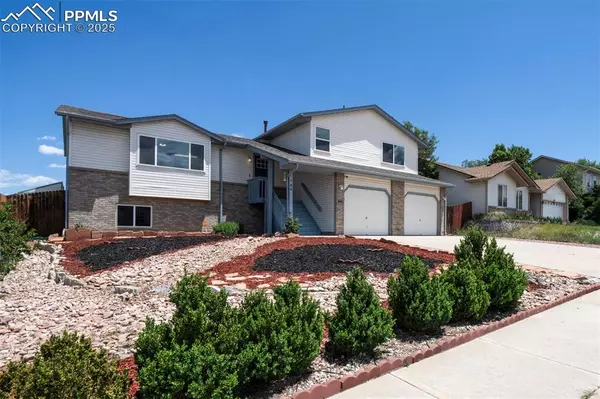 765 Pennington DR, Colorado Springs, CO 80911