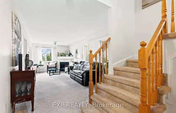 Whitby, ON L1N 9R4,7 Portage TRL