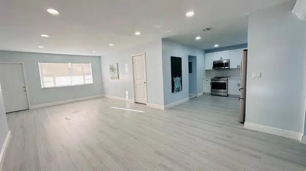 Hollywood, FL 33020,1419 S 24th Ter