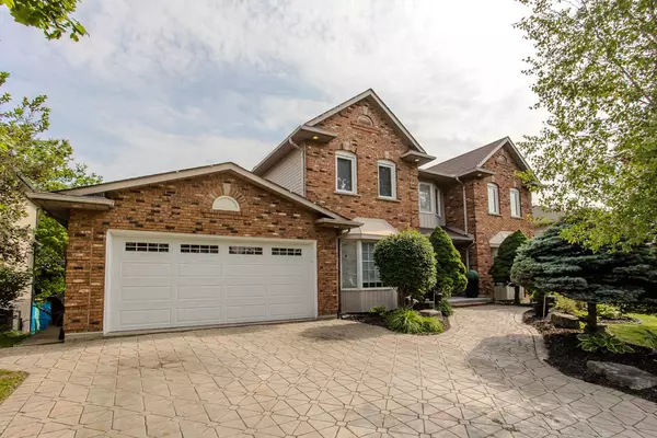 168 Bluebell CRES, Hamilton, ON L9K 1E7