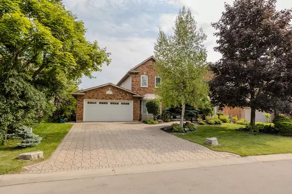 Hamilton, ON L9K 1E7,168 Bluebell CRES