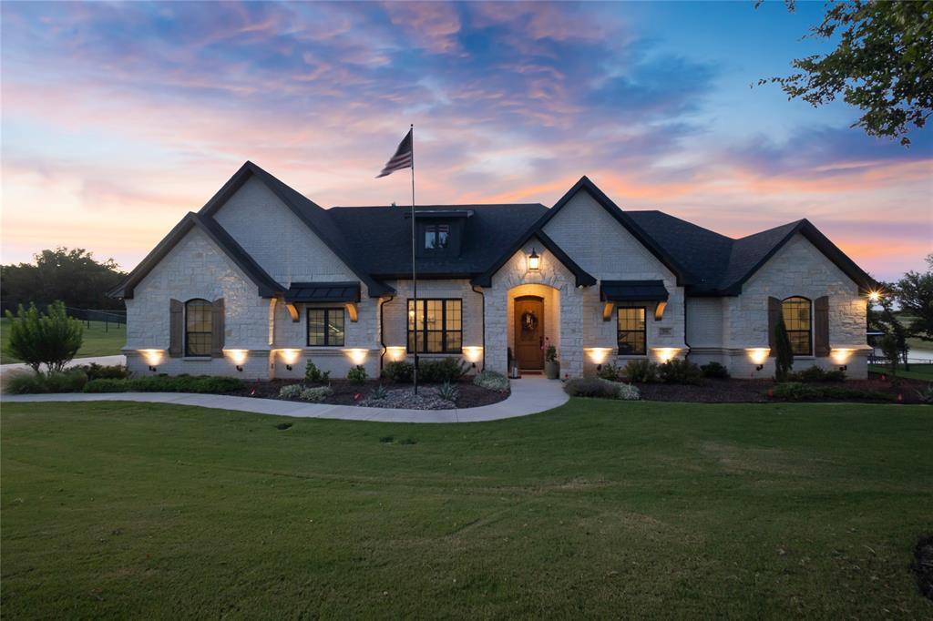 116 Wet Rock Road W, Boyd, TX 76023