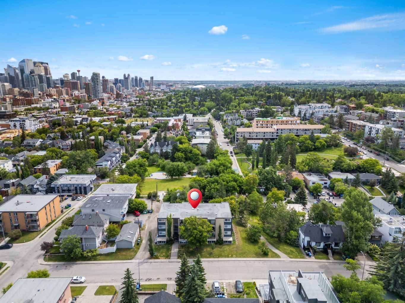 Calgary, AB T2T 4K2,2220 16A ST SW #404
