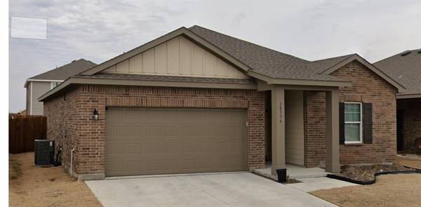 10336 Castle Lyons Lane, Fort Worth, TX 76036
