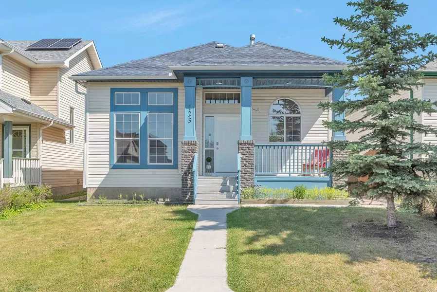 123 SOMERSIDE GRV Southwest, Calgary, AB T2Y 3V2