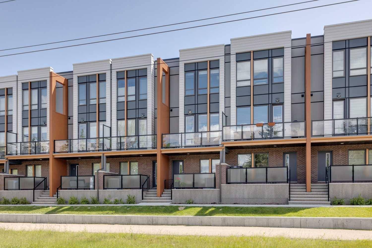 4075 32 AVE NW, Calgary, AB T3B 6G6