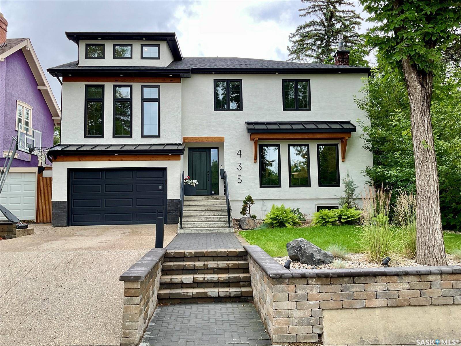 435 Leopold CRESCENT, Regina, SK S4T 6N8