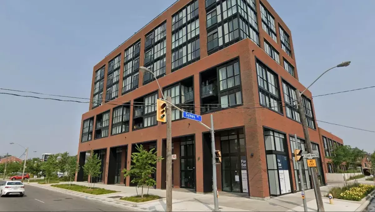 Toronto W02, ON M6N 0B3,2300 St. Clair AVE W #703