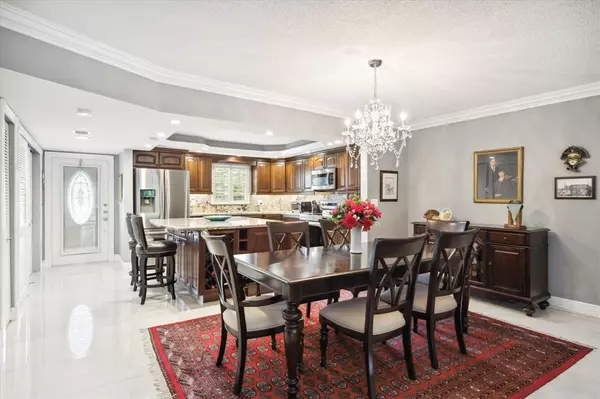 Pembroke Pines, FL 33025,111 S Hollybrook Dr #44-307