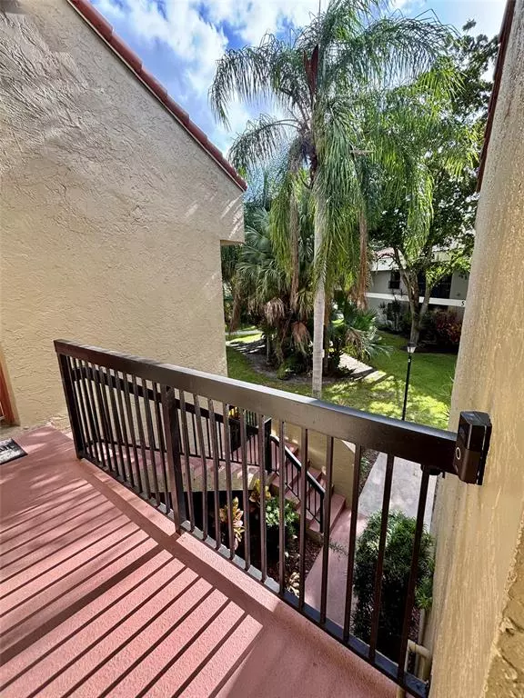 Coconut Creek, FL 33063,2520 NW 49th Ter #732