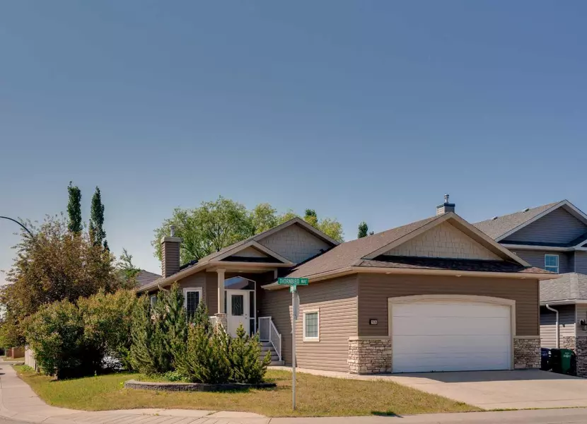 106 Thornbird WAY SE, Airdrie, AB T4A 2E2