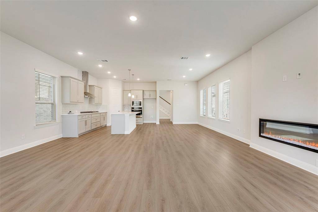Rowlett, TX 75088,7121 Daytona Mews