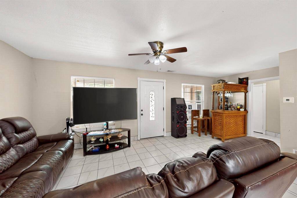 Lewisville, TX 75057,350 Edwards Street