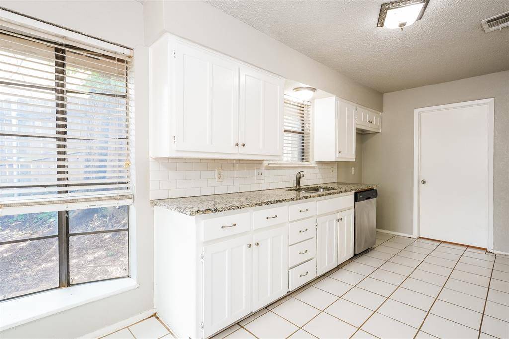 North Richland Hills, TX 76182,7232 Timberidge Drive