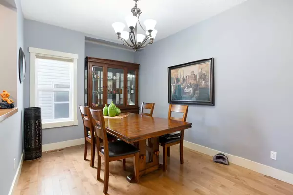 Calgary, AB T3K 0H6,62 Panamount RD NW