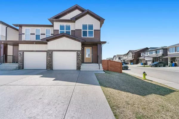 Calgary, AB T3P 1L1,126 Carringvue PARK NW