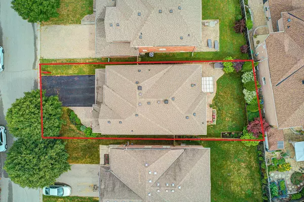 Richmond Hill, ON L4C 0S5,23 Abilene CT