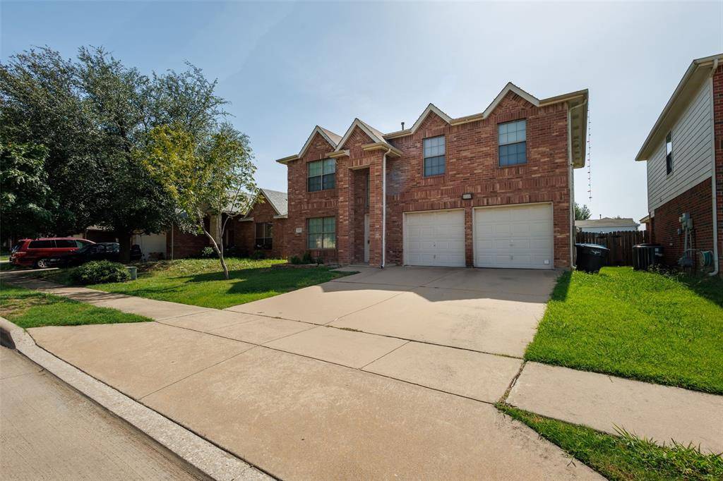 Fort Worth, TX 76244,3925 Cane River Road