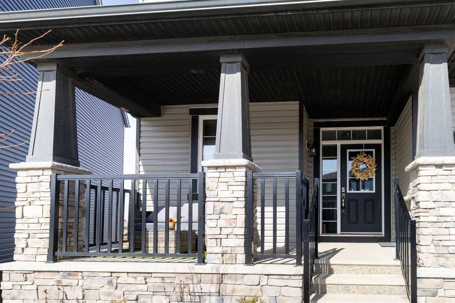 Airdrie, AB T4B 5L5,629 Southwinds Close SW