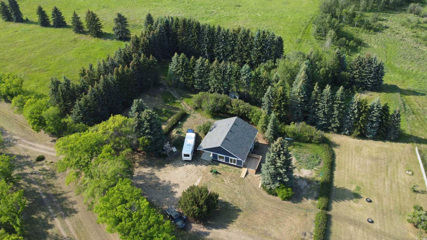534059 Range Road 34, Dewberry, AB T0B 1G0