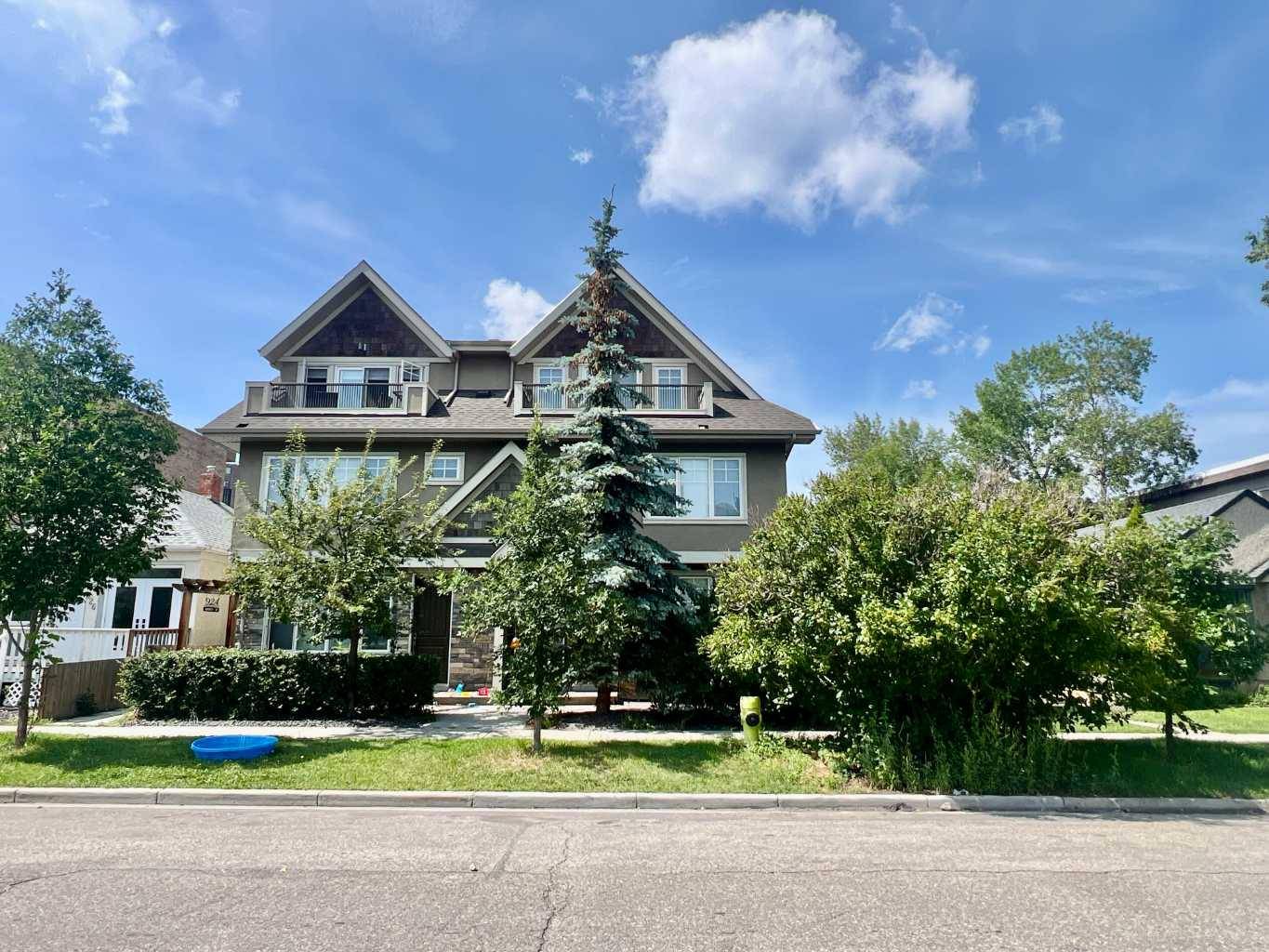Calgary, AB T2N 0J6,924 3 AVE NW #2