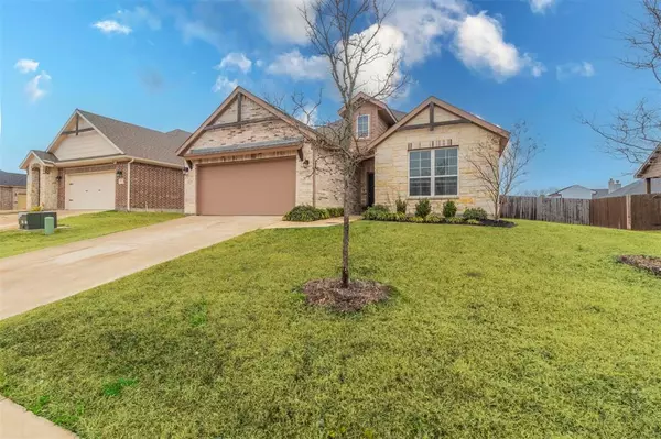 Ennis, TX 75119,717 Woodcrest Drive