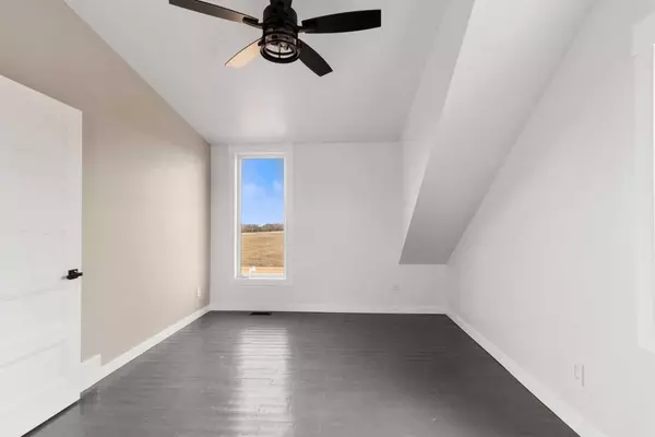 Pelican Point, AB T0B 3C0,1617 Feltham DR