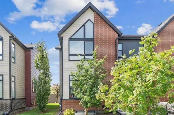 204 Sage Meadows GDNS NW, Calgary, AB T3P 1K2