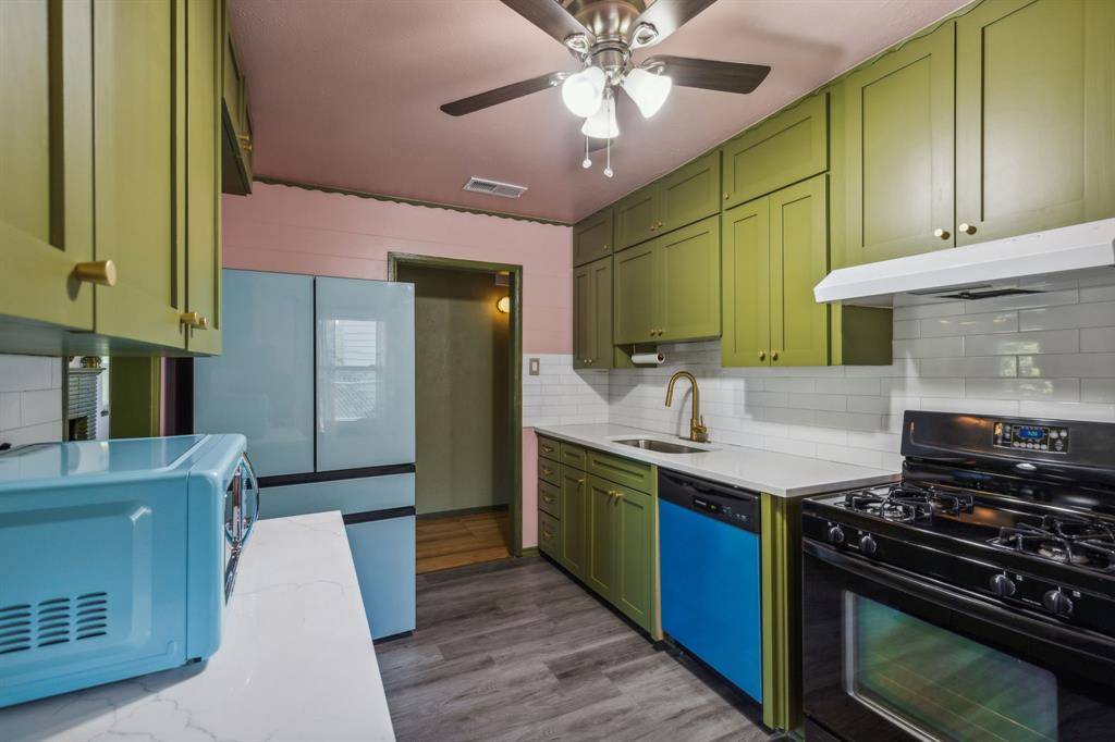 Dallas, TX 75211,2718 Overcrest