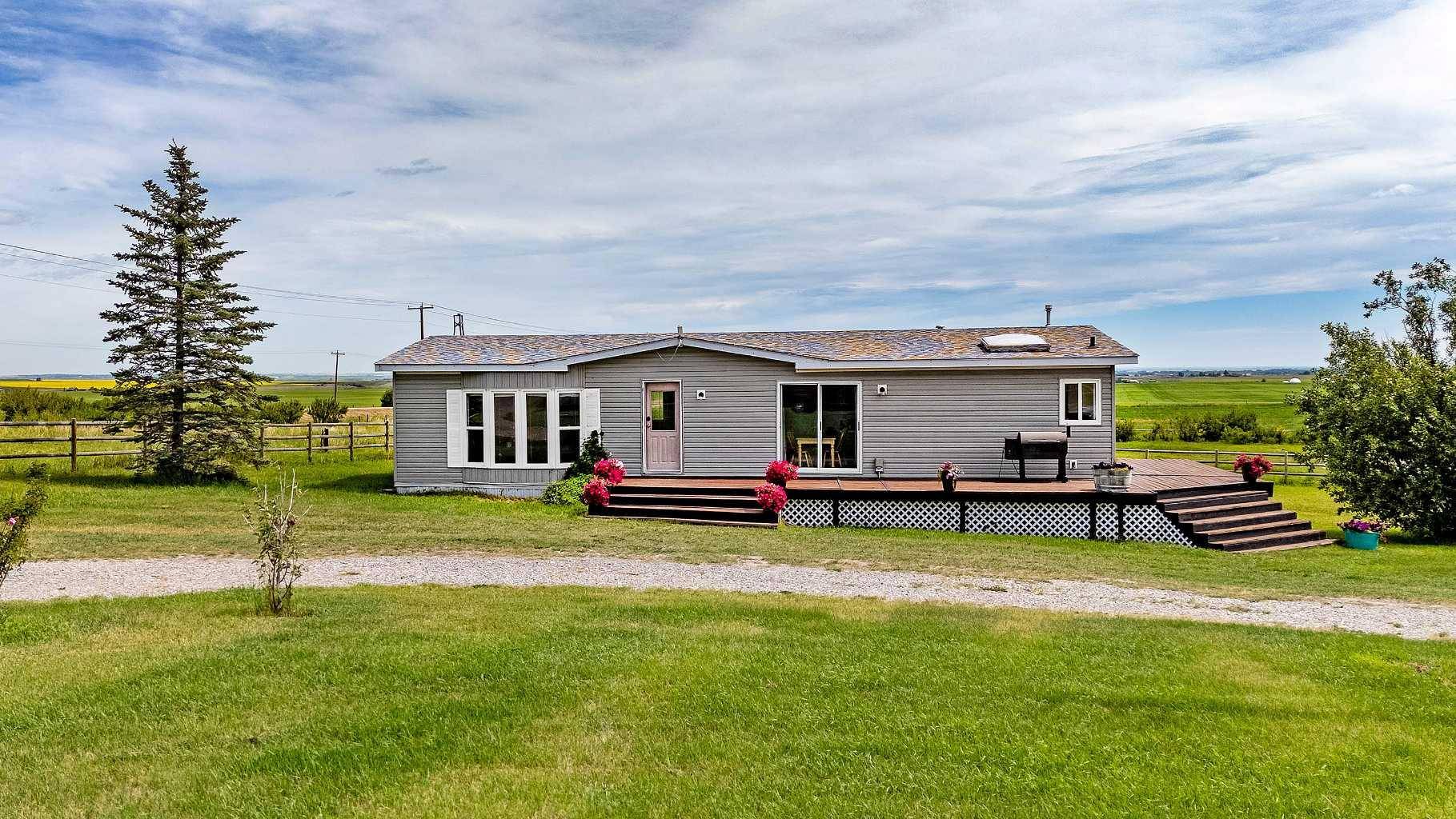 498012 Meridian ST, Rural Foothills County, AB T1S 1B4