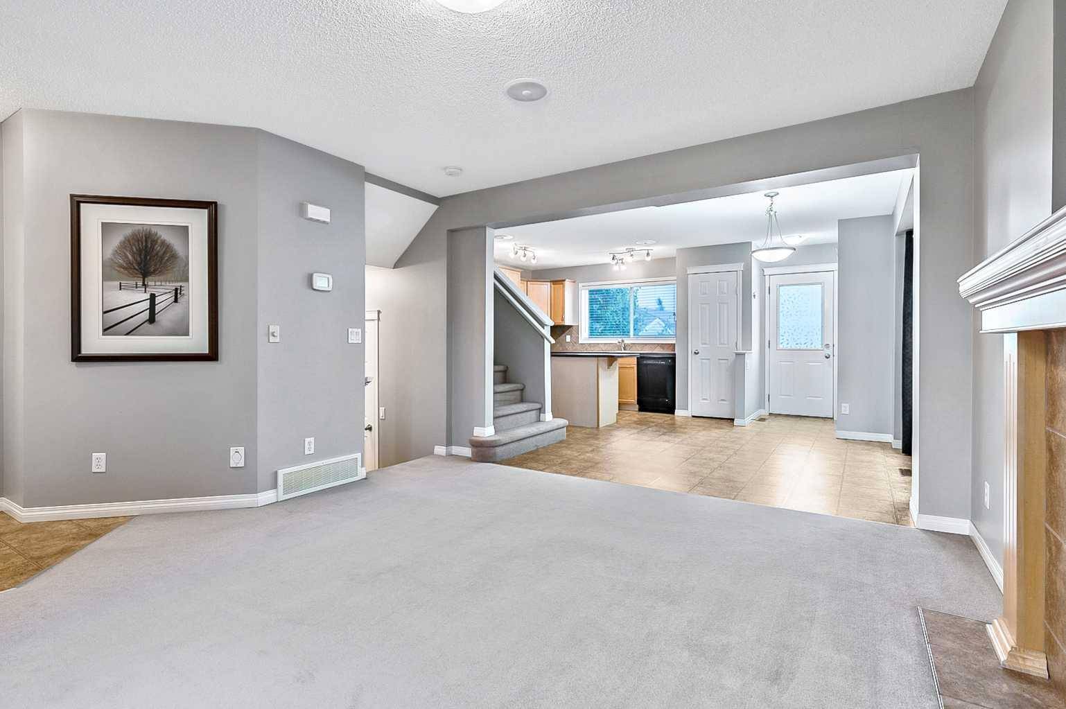 Calgary, AB T2Y 5G4,342 Everglen Rise Southwest