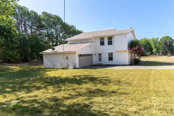 Southlake, TX 76092,220 Sweet Street