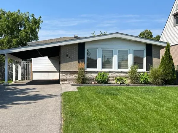 876 Antonio ST ##Main, Pickering, ON L1W 1T3