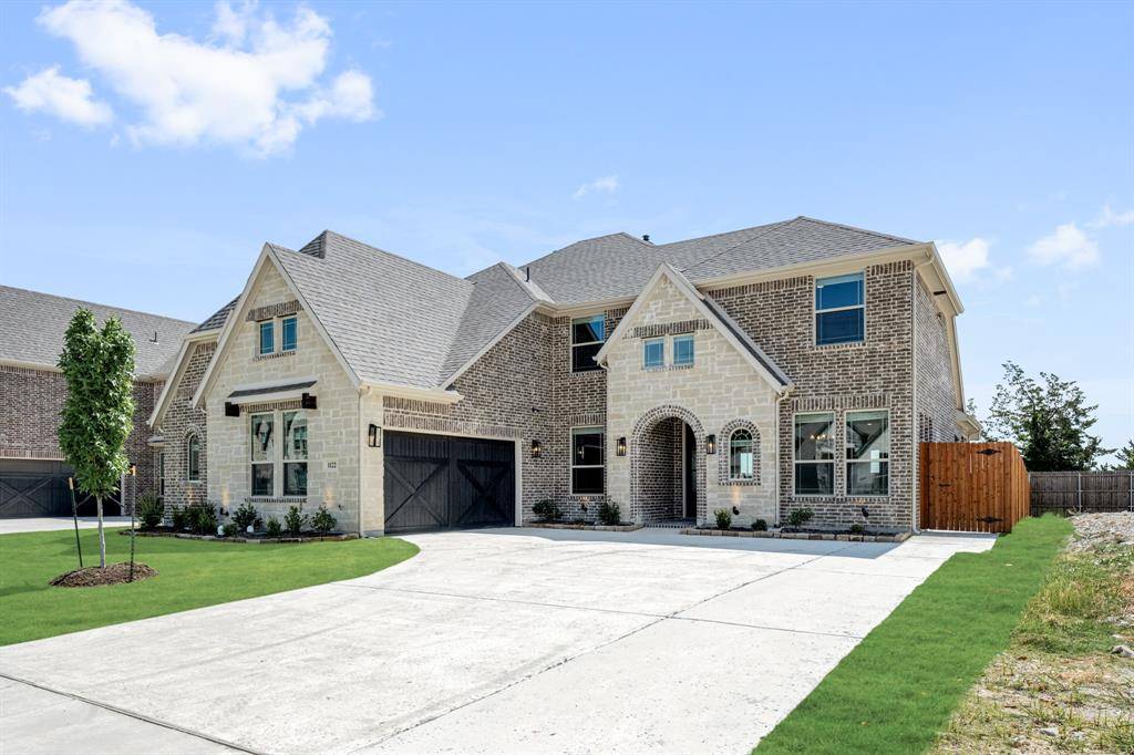 1122 Cardinal Drive, Midlothian, TX 76065
