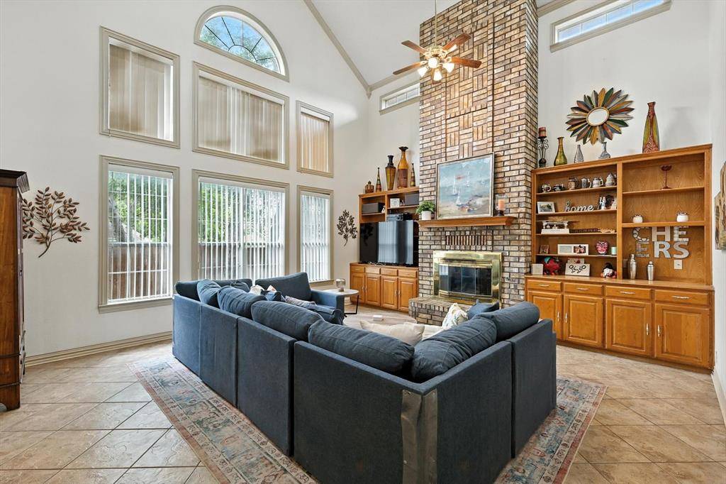 Denton, TX 76205,1112 Chapel Drive