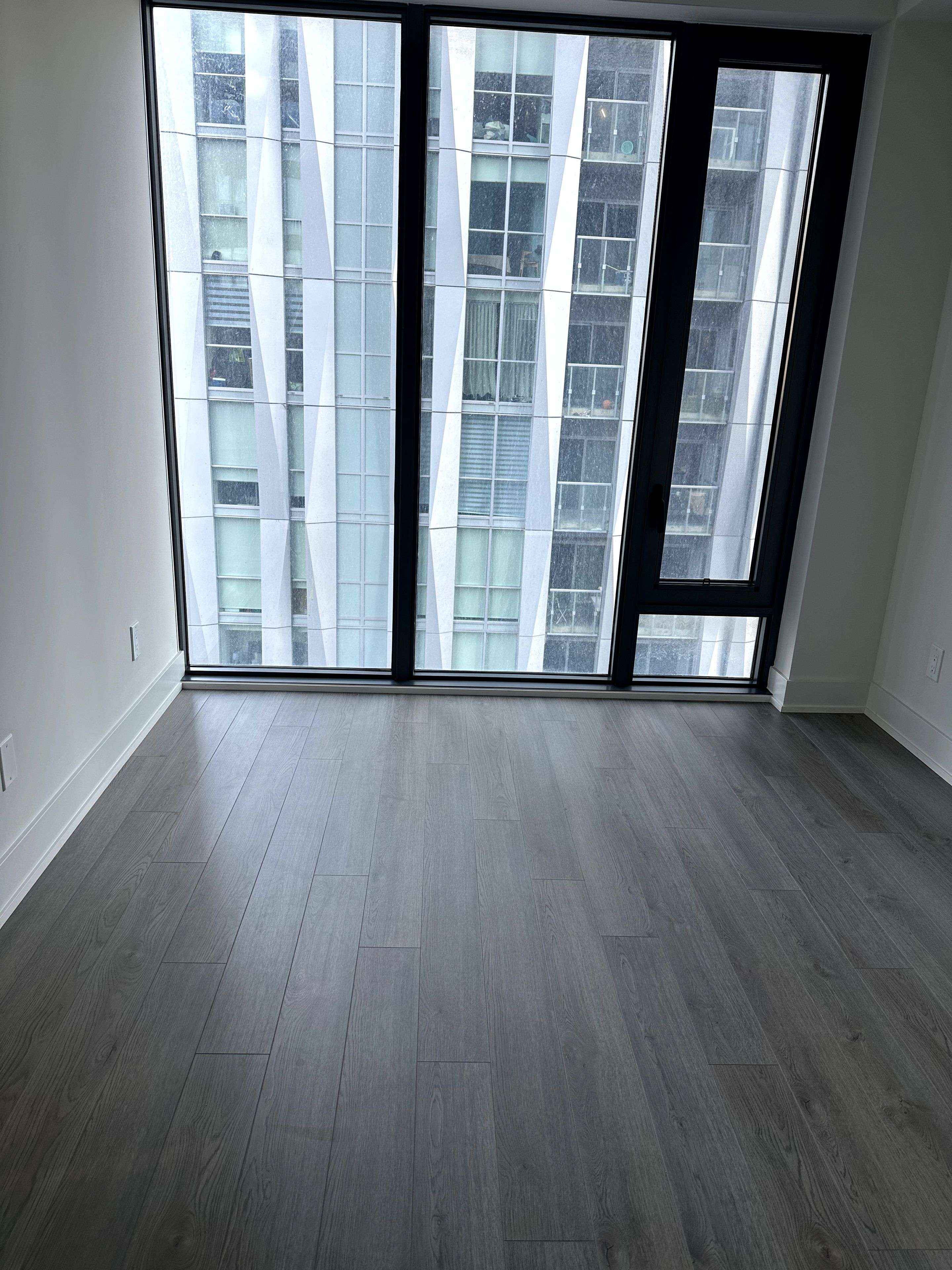 Toronto C02, ON M4W 0B6,8 Cumberland ST #1201