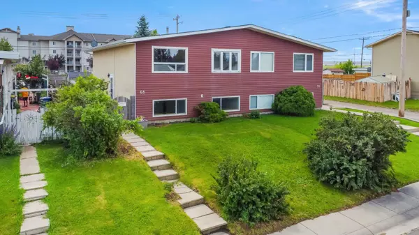 68 Pennsburg WAY Southeast, Calgary, AB T2A 2J5