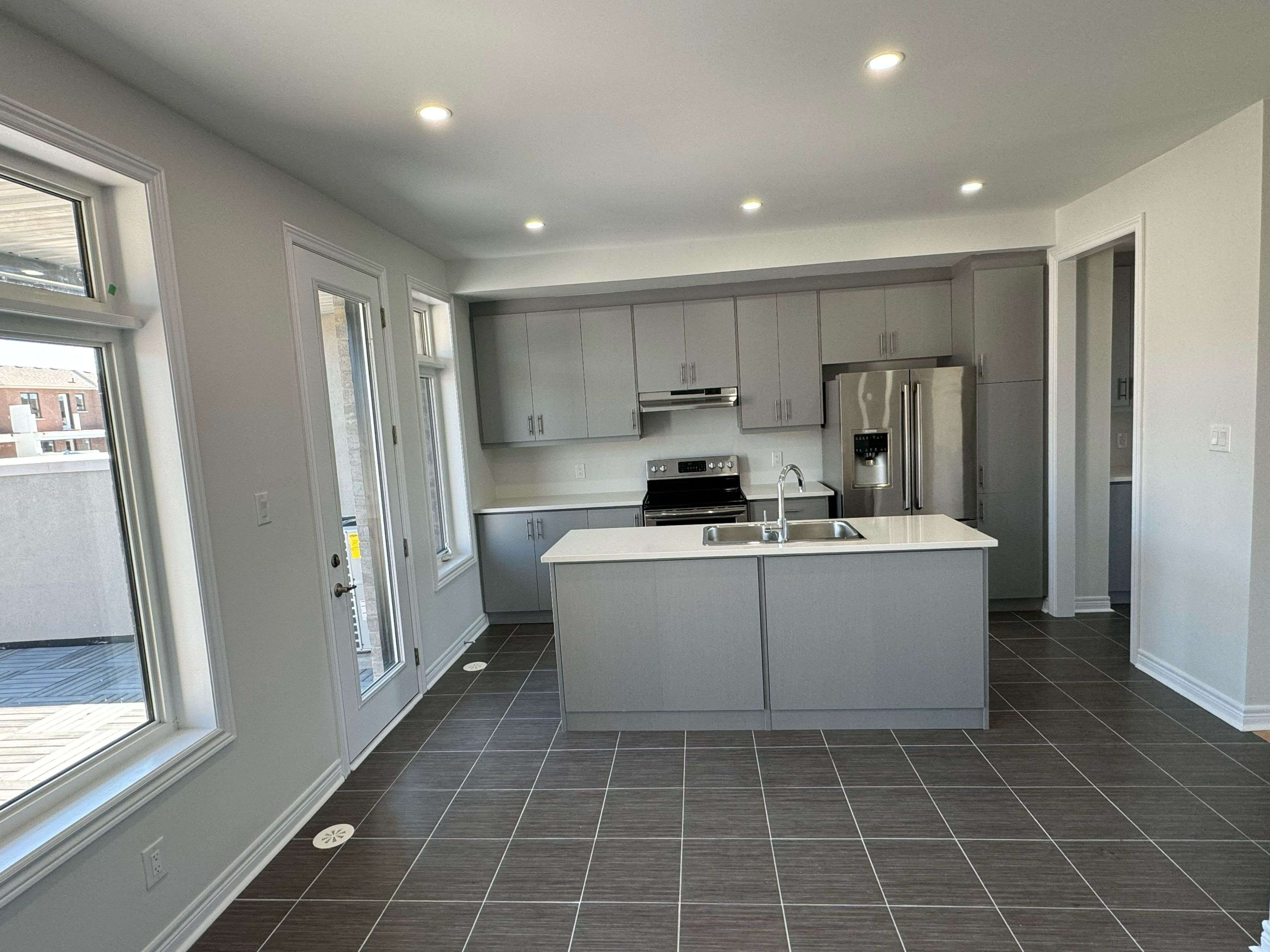 Markham, ON L3S 0G3,101 Mumbai DR