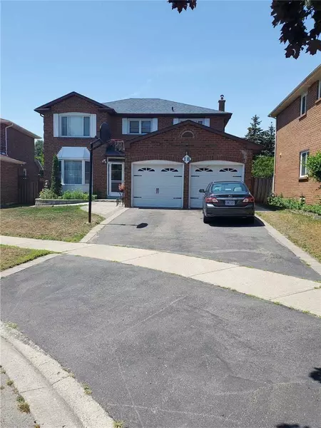 18 Gaslight CRES, Toronto E10, ON M1C 3S8