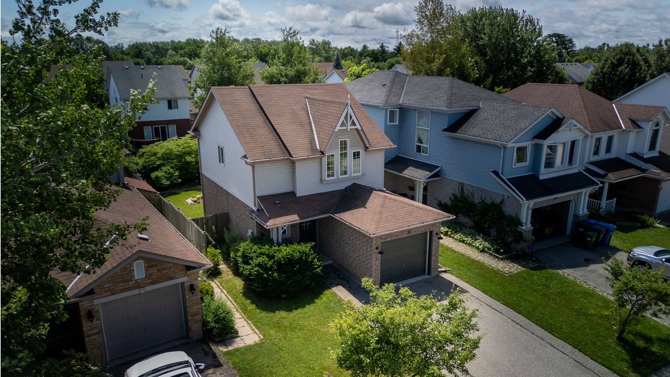 16 Southcreek TRL, Guelph, ON N1G 4Y8