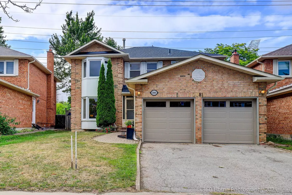 Pickering, ON L1X 1R1,2081 Lynn Heights DR