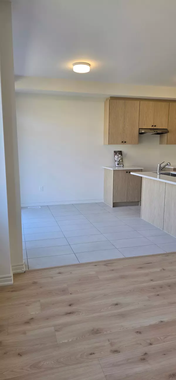 Cobourg, ON K9A 4J5,1081 Trailsview AVE