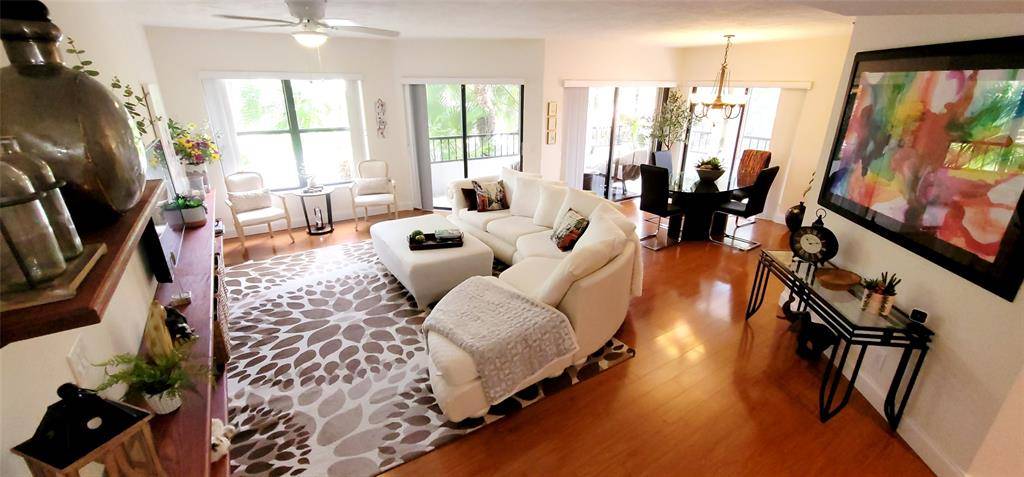 Boca Raton, FL 33433,7519 La Paz Boulevard #201