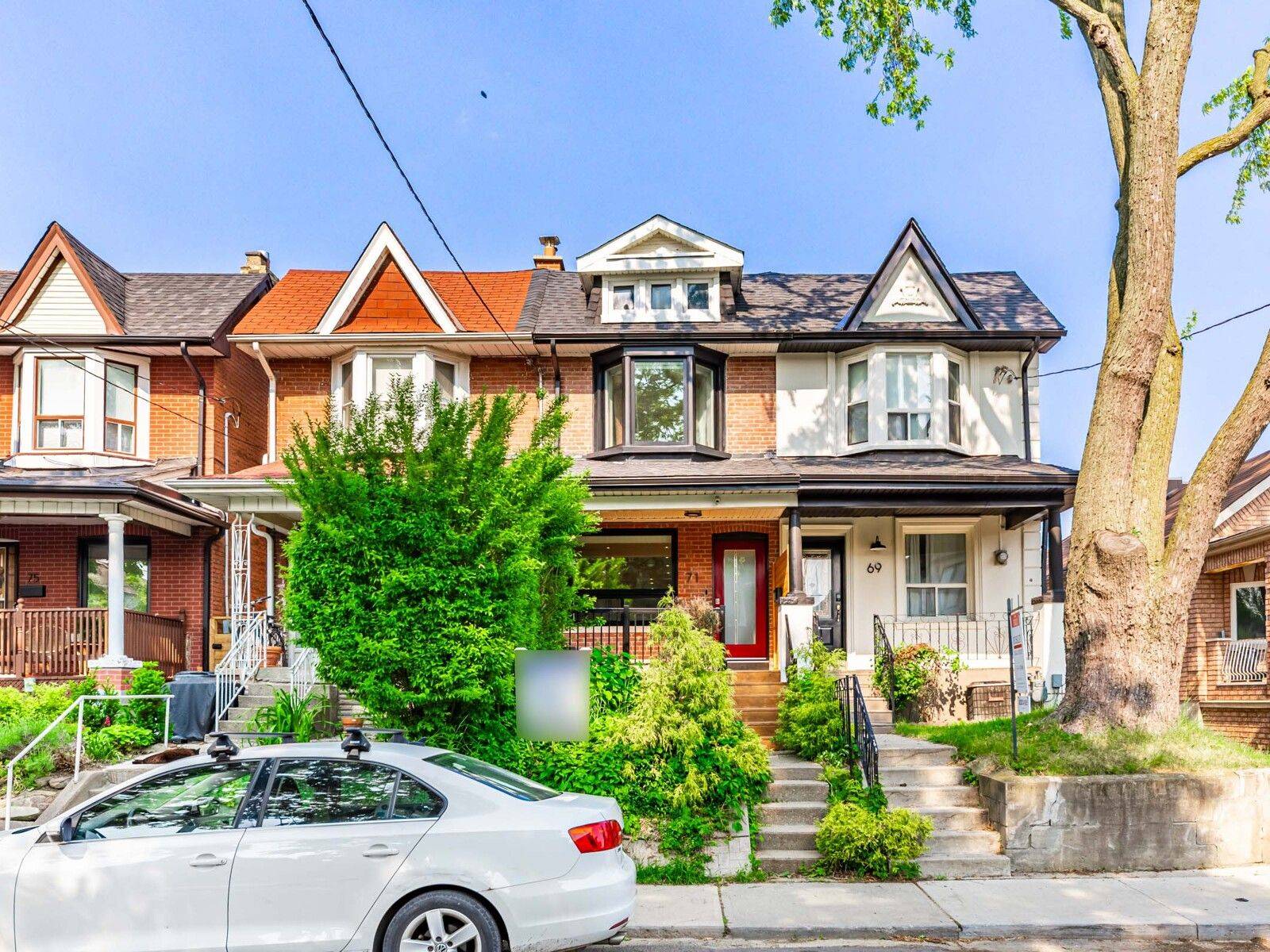 71 Nairn AVE, Toronto W03, ON M6E 4G8