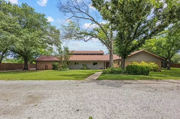 8407 State Highway 56, Sherman, TX 75090