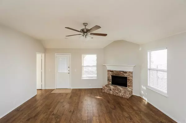 Waxahachie, TX 75165,316 Meagan Street