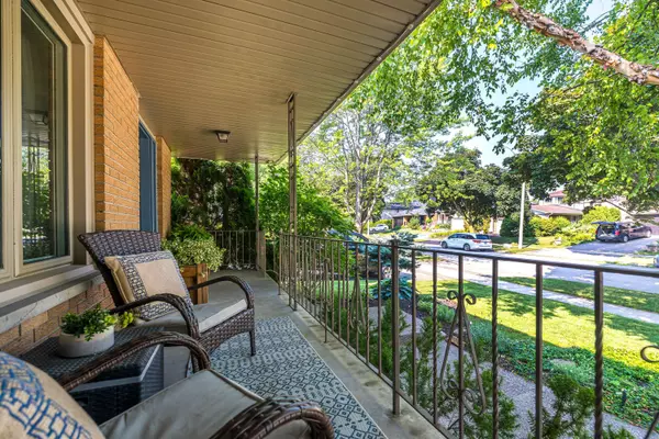 Mississauga, ON L5K 1C3,2120 Varency DR