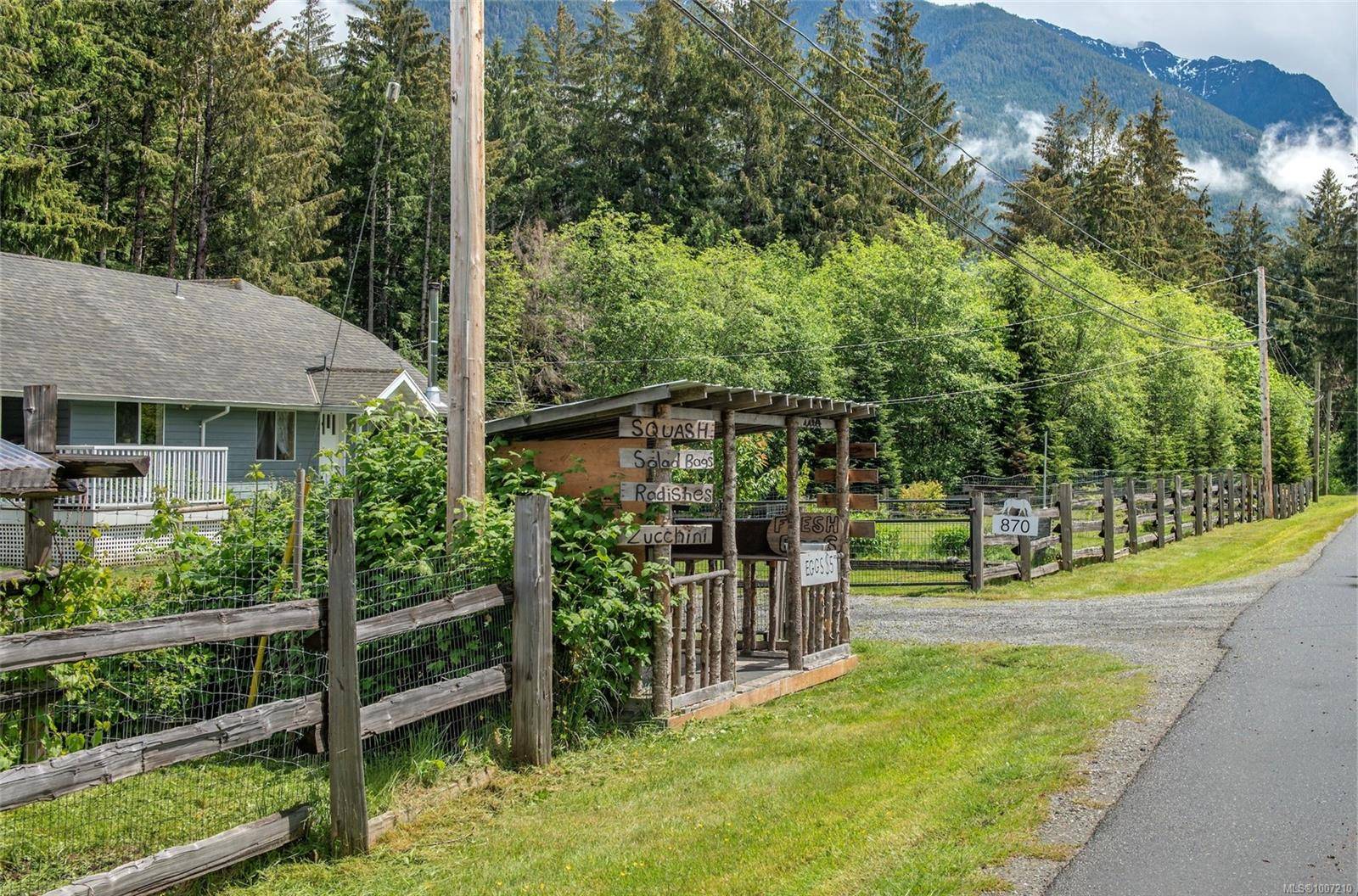 Sayward, BC V0P 1R0,870 Sayward Rd