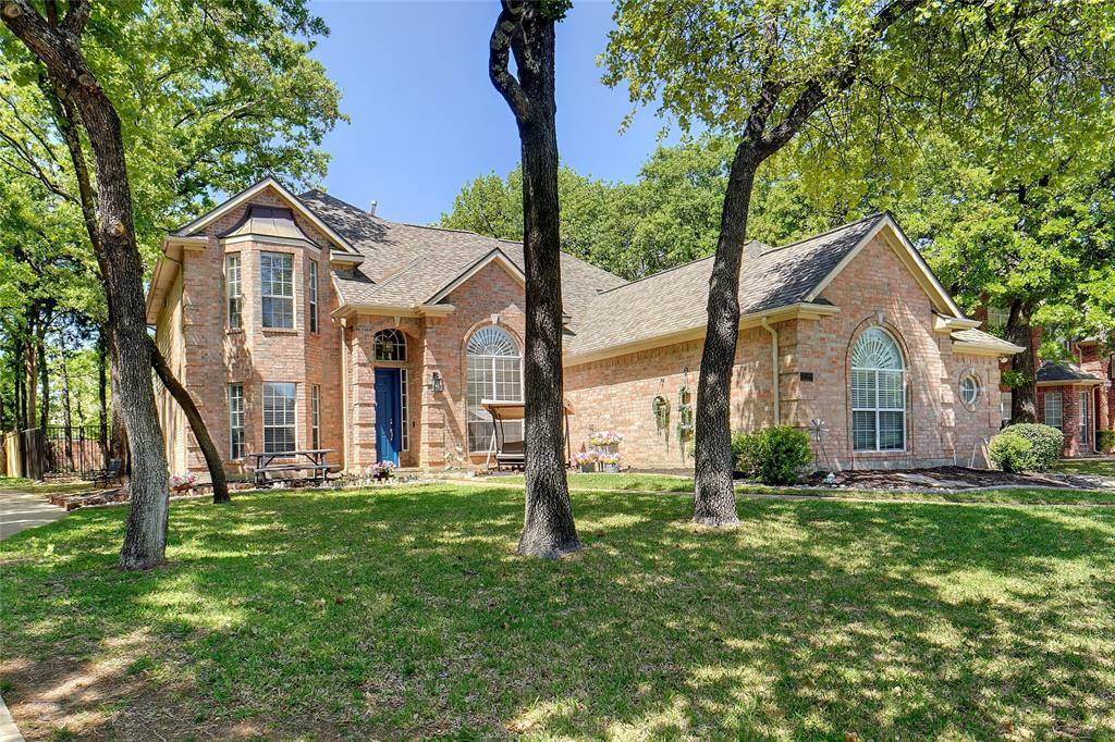 3221 Shadow Wood Circle,  Highland Village,  TX 75077